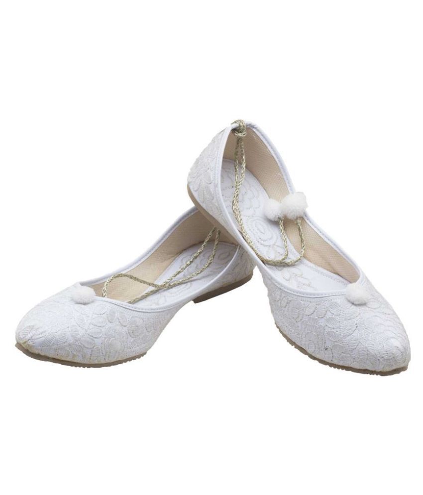     			Raj White Ethnic Footwear