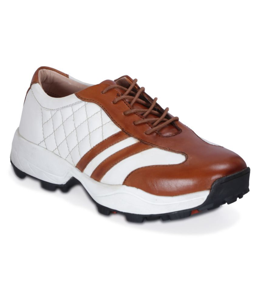 tan golf shoes