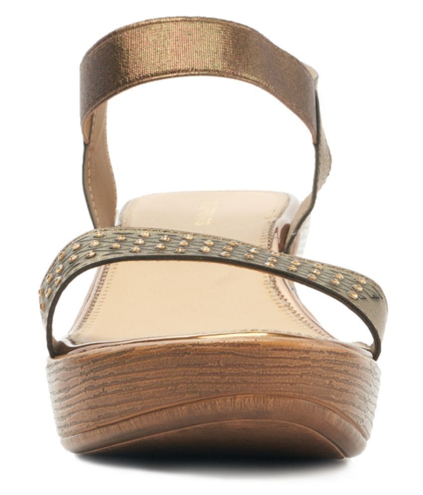 dark brown platforms