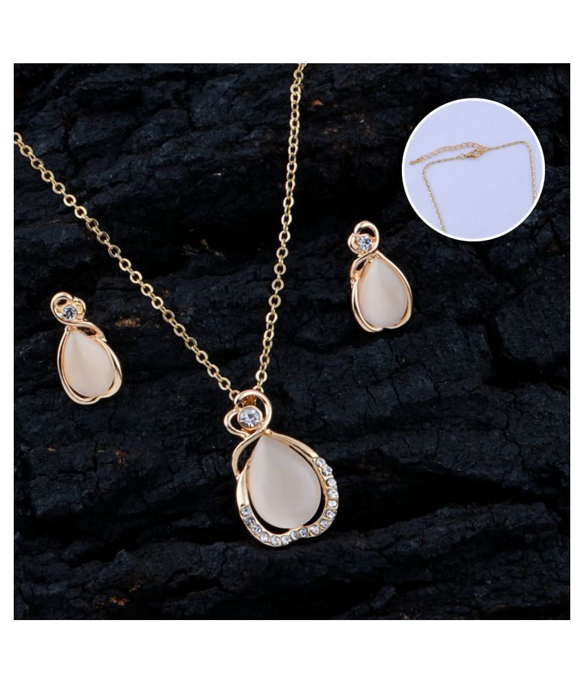     			SILVER SHINE Delicate Fancy look   Pendant Set For Women Girl