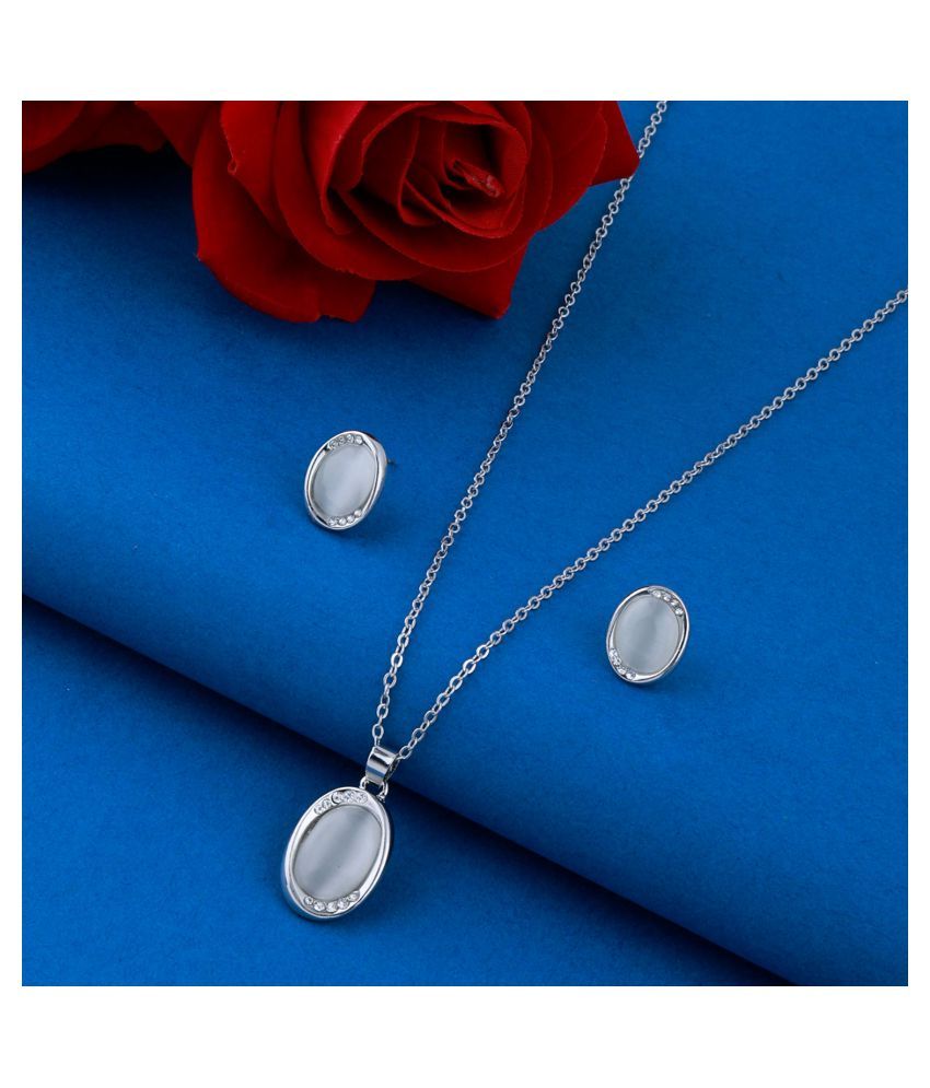     			SILVER SHINE Delicate Silver Plated  Stylish  Pendant Set For Women Girl