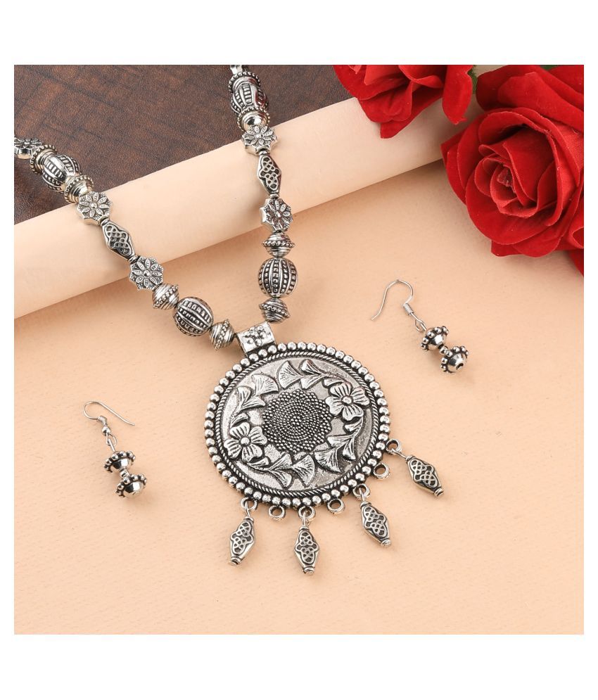     			Silver Shine Alloy Silver Contemporary Contemporary/Fashion Antique Necklaces Set