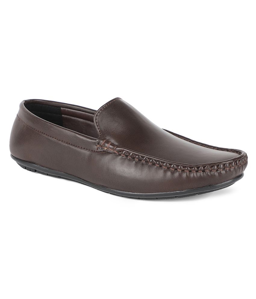 crocs khadims