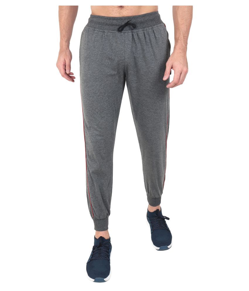 zeffit track pants