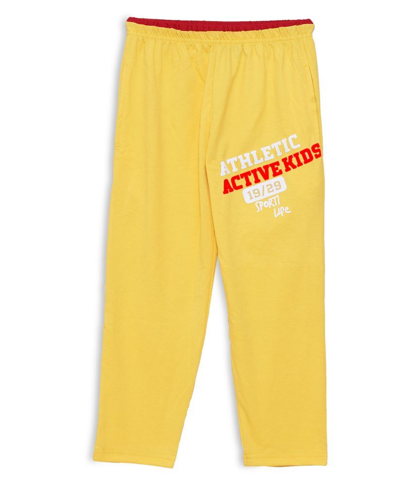     			Fashionable track pant for girls