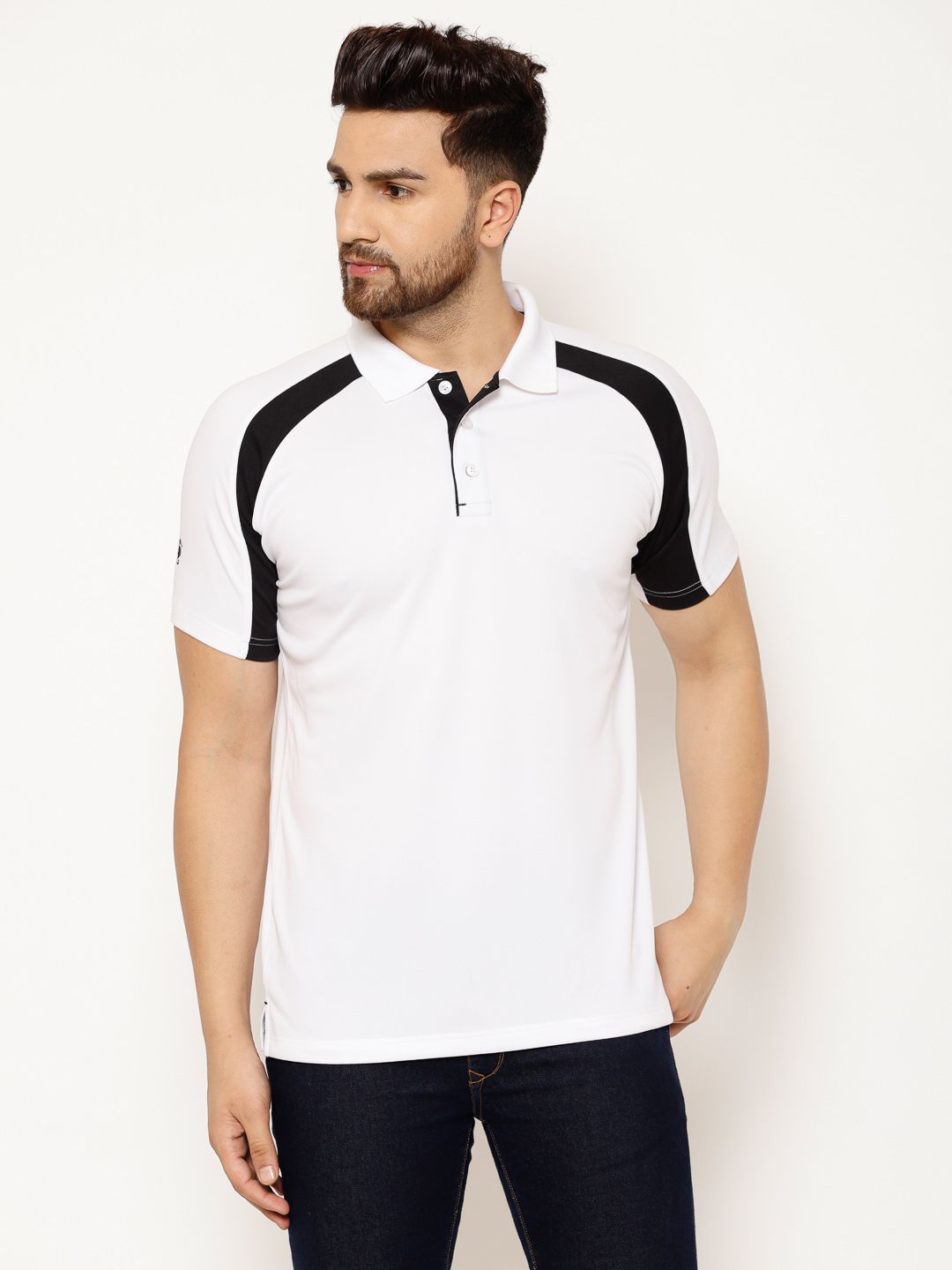     			EPPE - White Polyester Regular Fit Men's Sports Polo T-Shirt ( Pack of 1 )