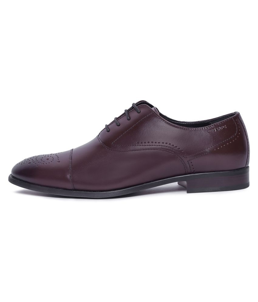 red tape oxford shoes in patent leather