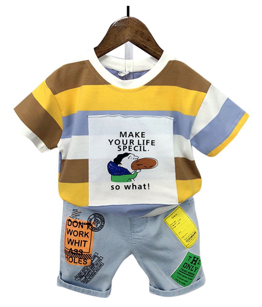 Hopscotch Boys Cotton Spandex Half Sleeves Applique Text Printed T-Shirt and Shorts Set in Yellow color for Ages 2-3 Years (YMB-3106926)