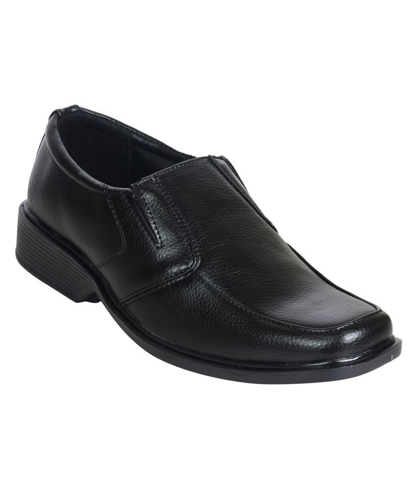     			Ajanta - Black Men's Slip On Formal Shoes