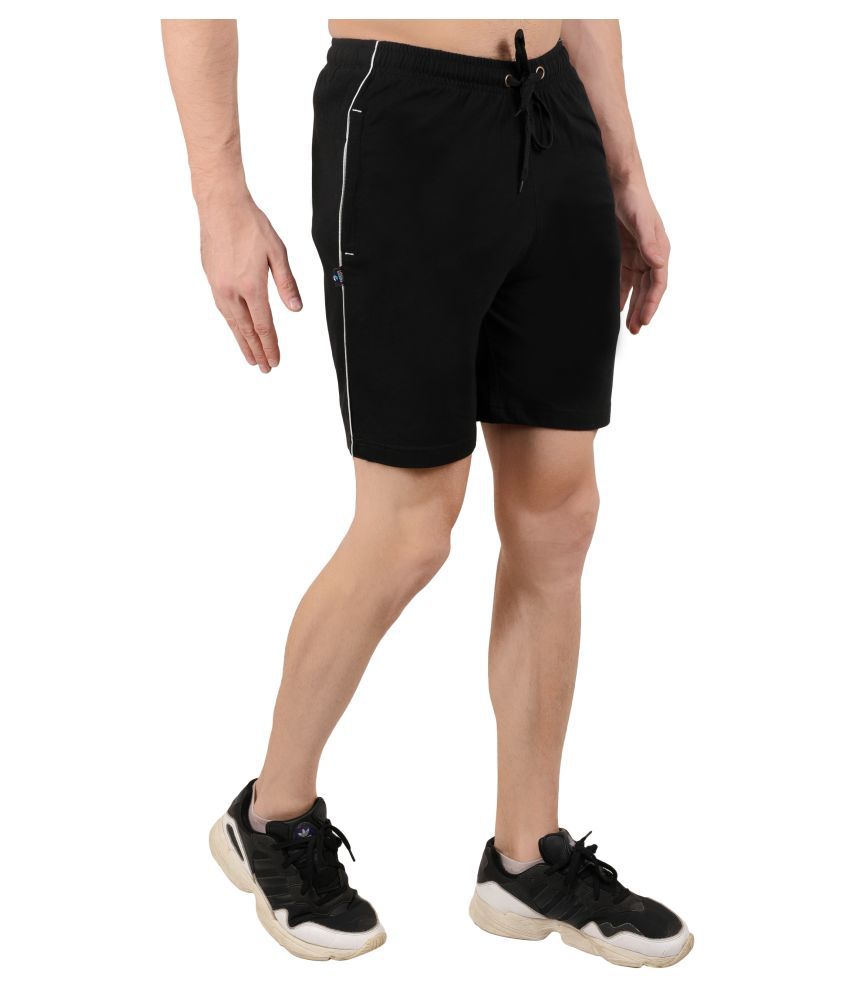 Mountain colours - Black Cotton Blend Men's Shorts ( Pack of 1 ) - Buy