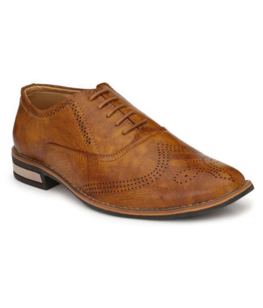     			Leeport - Beige Men's Formal Shoes