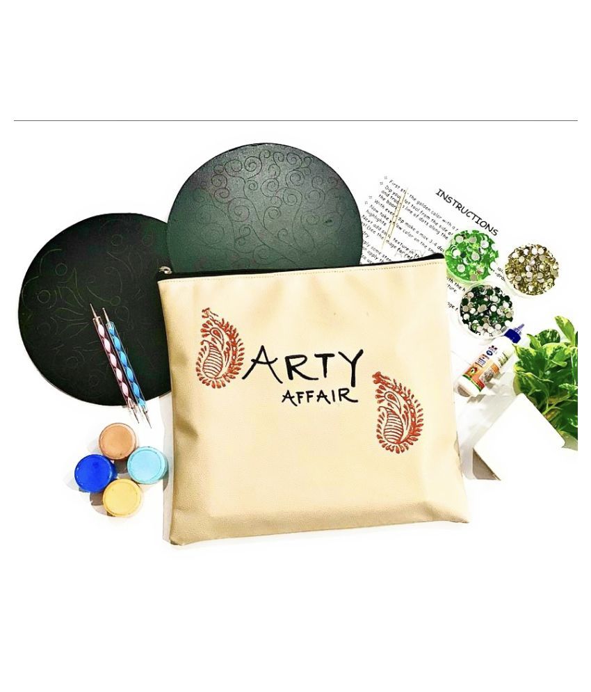 Craft Kit DOT ART .Here we are providing you the best quality material for super easy and beautiful wall arts .Extra benefit is its leatherite kit which can be used in many other ways.