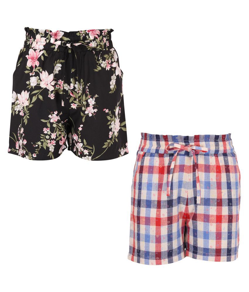     			Smart Casual Floral Printed Shorts