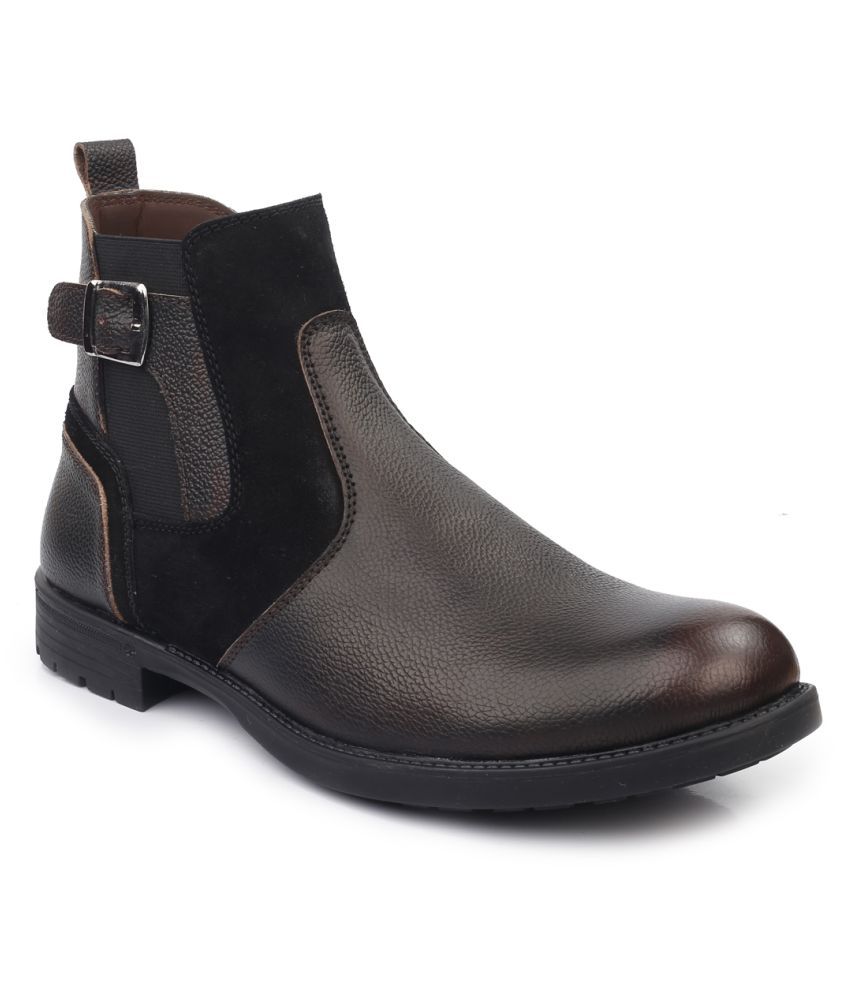     			SHENCES Brown Casual Boot