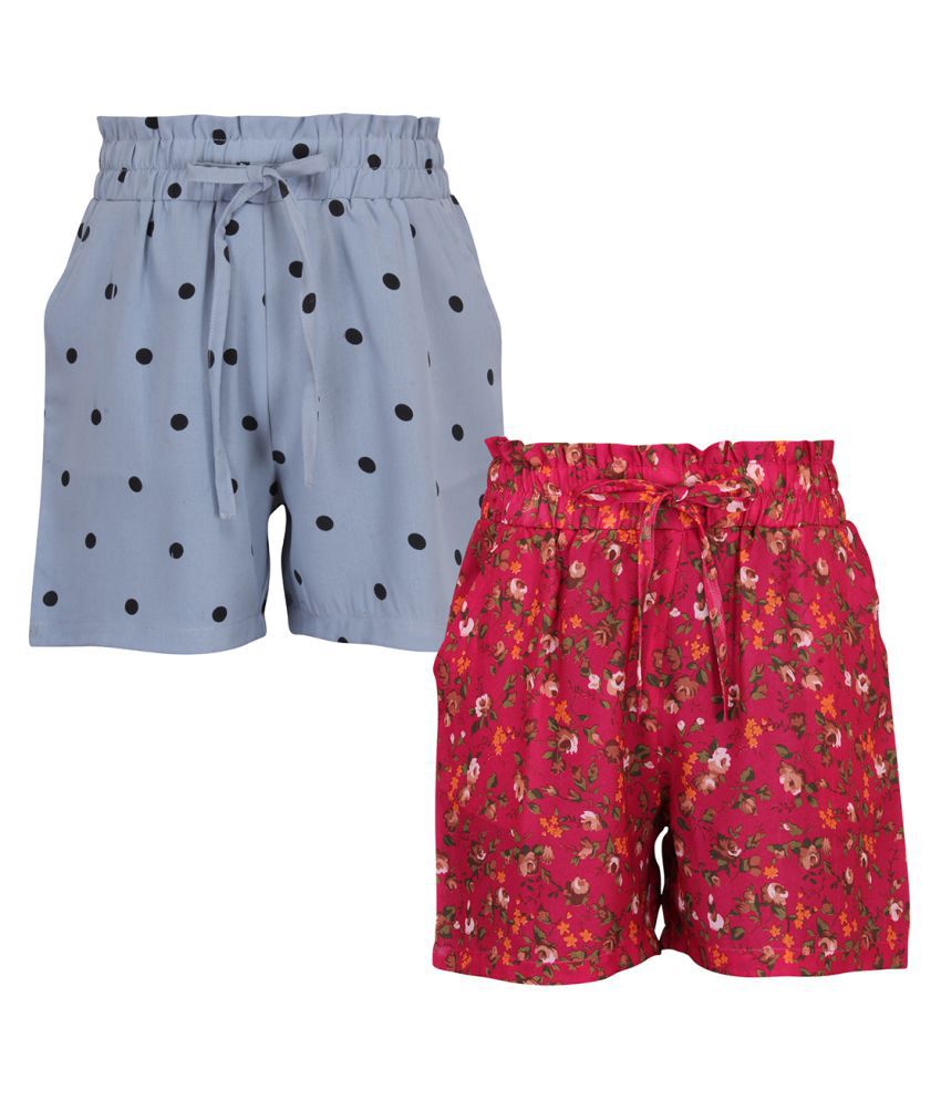     			Smart Casual Polka Dotted & Floral Printed Pair of Shorts