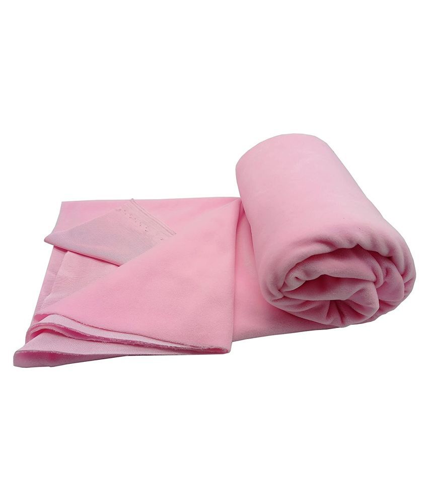     			PRANSUNITA Super Soft Velvet Finish Polar Fleece Felt Fabric, Size 39 x 32 inch used in Home Decor, Cushions & DIY Soft Toys making, Dresses, Art & Craft, Jackets, Booties  etc Color –Pink