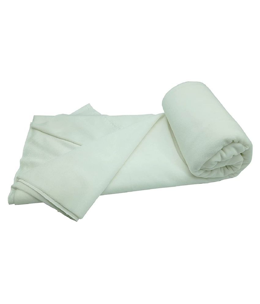     			PRANSUNITA Super Soft Velvet Finish Polar Fleece Felt Fabric, Size 39 x 32 inch used in Home Decor, Cushions & DIY Soft Toys making, Dresses, Art & Craft, Jackets, Booties  etc Color –White