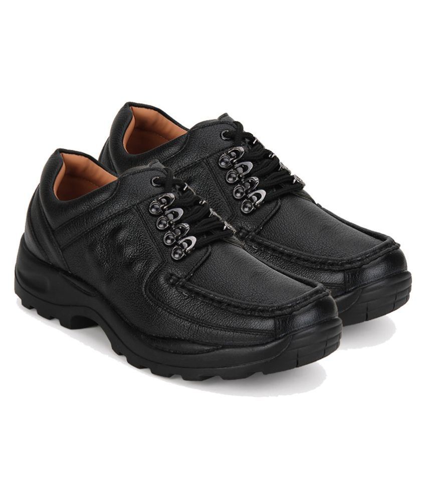 action casual shoes price