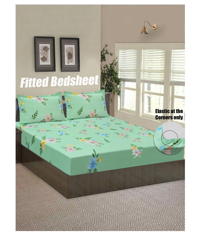     			HOMETALES Microfibre Floral 1 Bedsheet with 2 Pillow Covers - Green