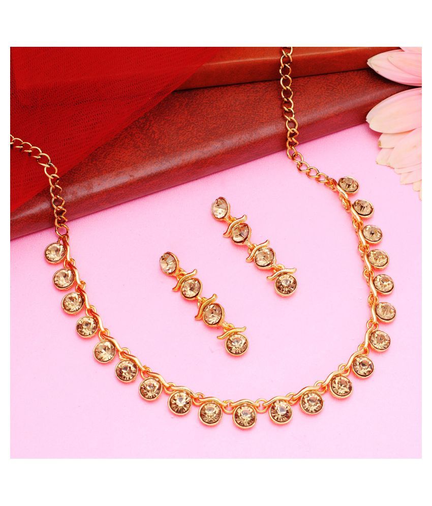     			Sukkhi Alloy Golden Traditional Necklaces Set Collar