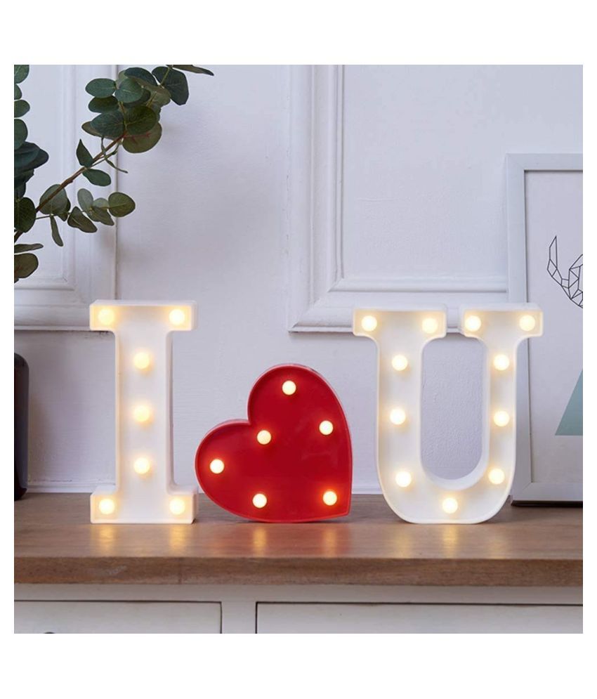     			MIRADH Battery Powered I Love U Shapes I♥U LED Strips Yellow