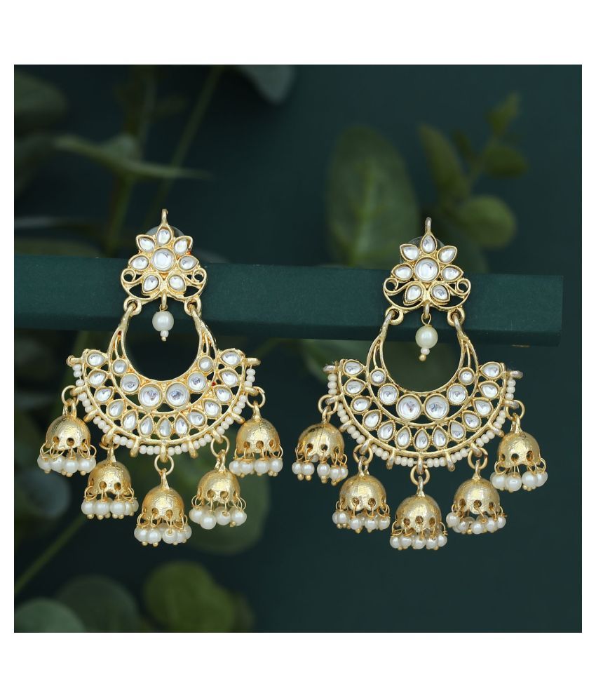     			Sukkhi Stunning Gold Plated Kundan & Pearl Chandelier Earring for Women