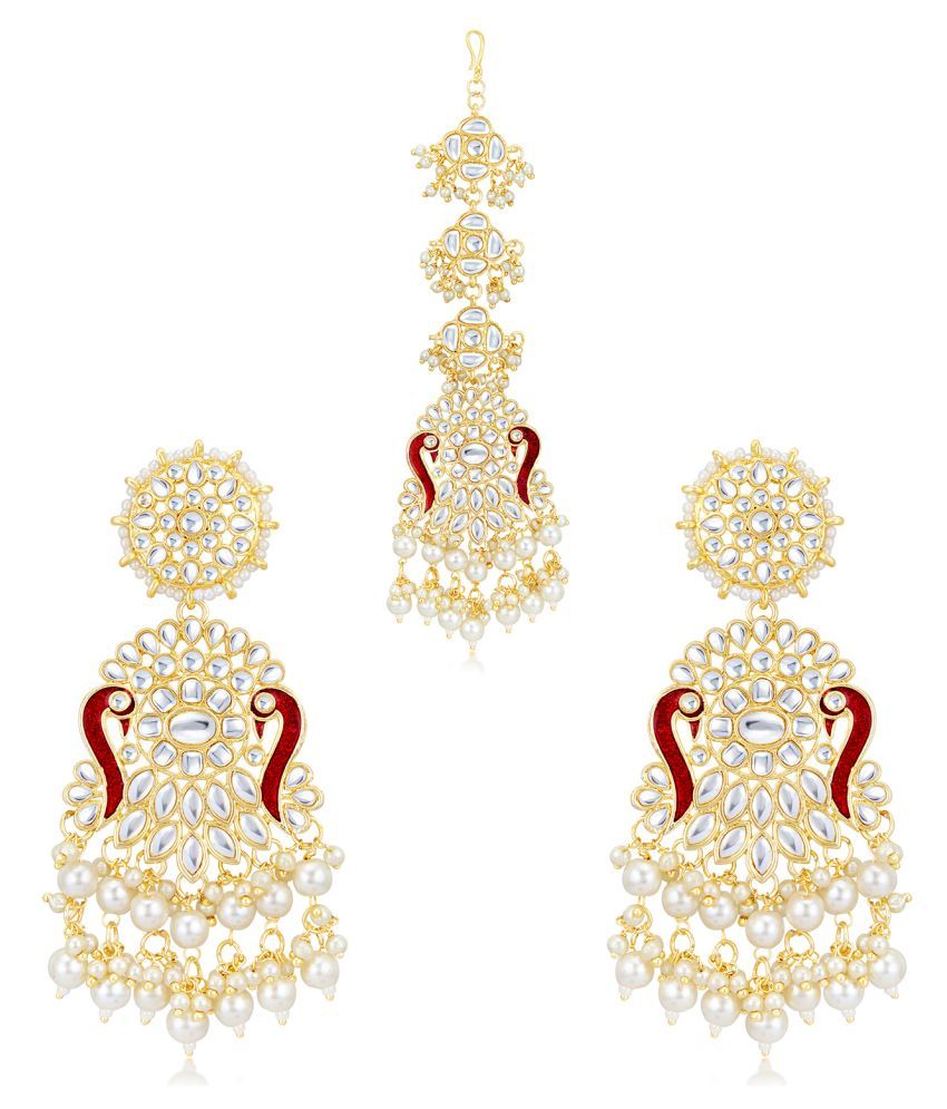     			Sukkhi Glorious Kundan Gold Plated Pearl Meenakari Earring Maangtikka Set for Women