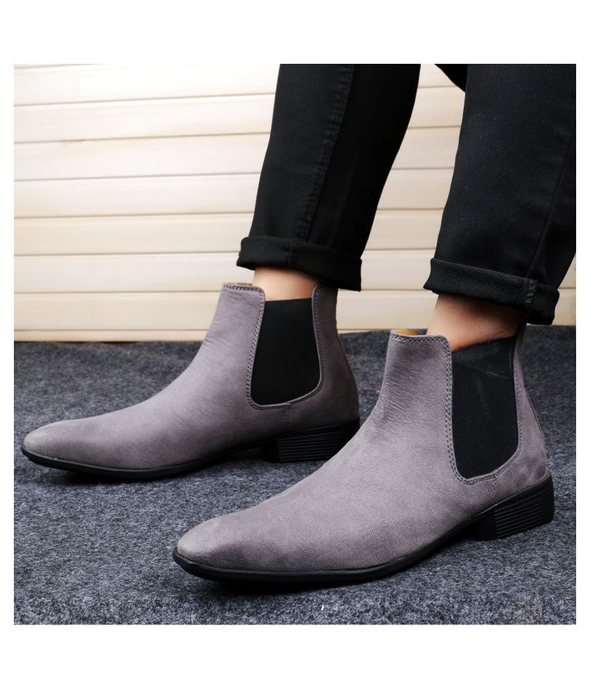     			BXXY Gray Chelsea boot