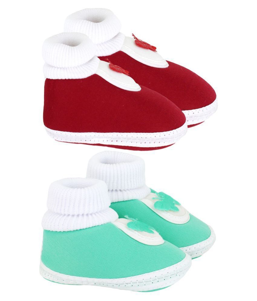     			Neska Moda Baby Boys And Baby Girls Red And Green Soft Slip On Booties For 0 To 6 Months