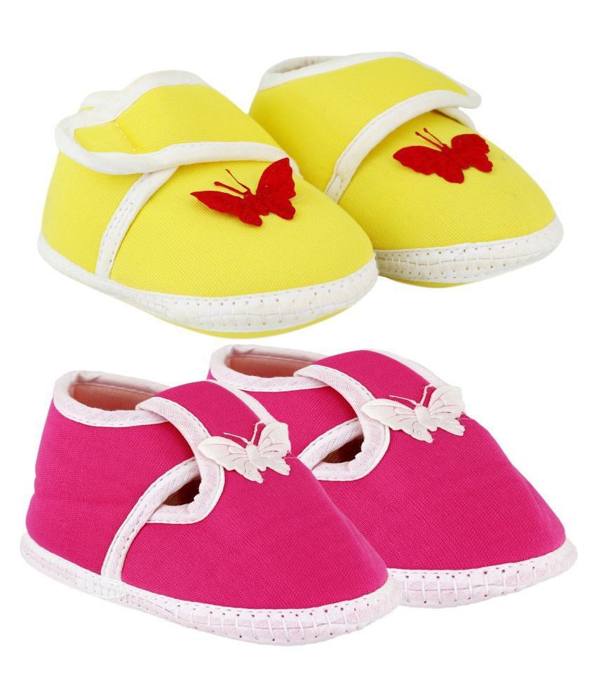     			Neska Moda Unisex Set Of 2 Booties For 6 To 12 Months (Pink,Yellow)