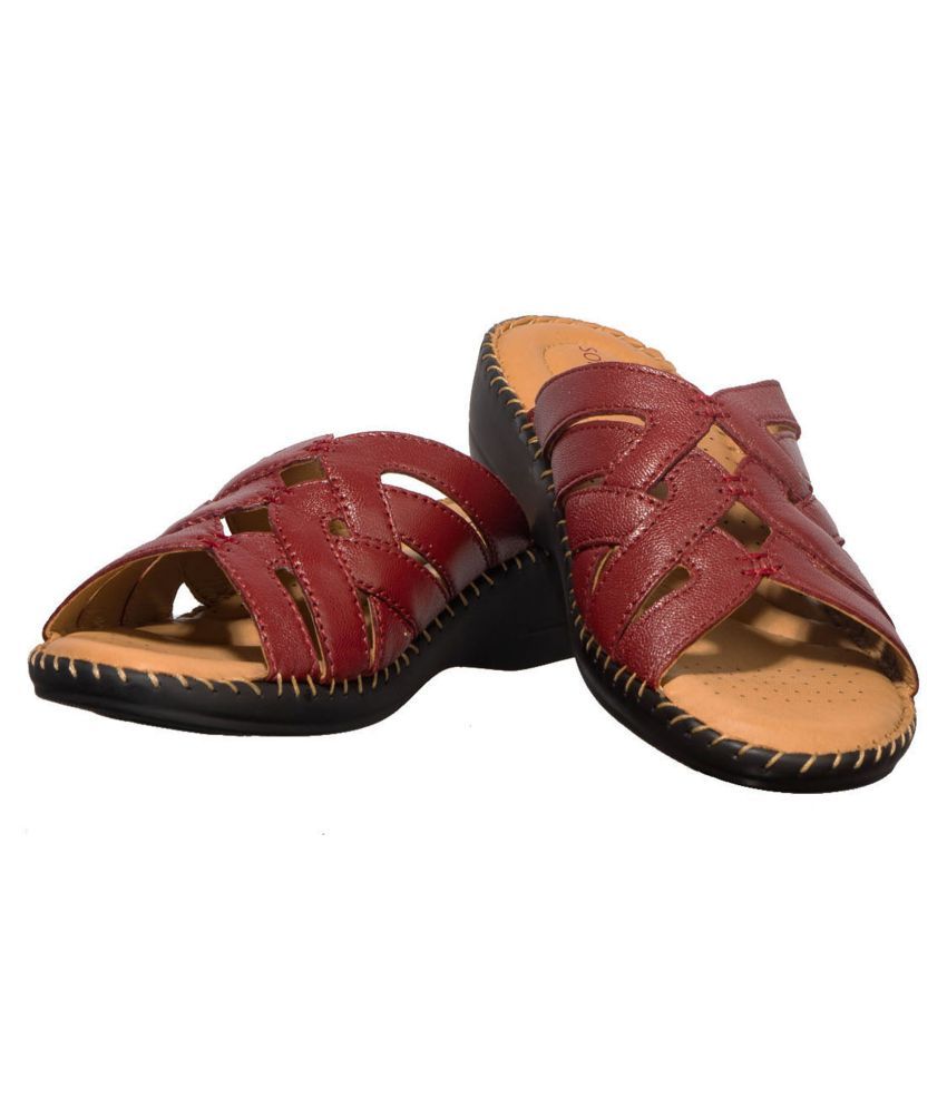     			KHADIM Maroon Flats