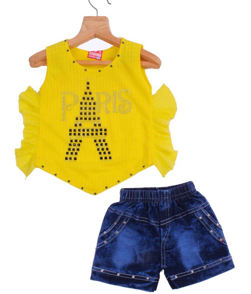     			A hotpant yellow