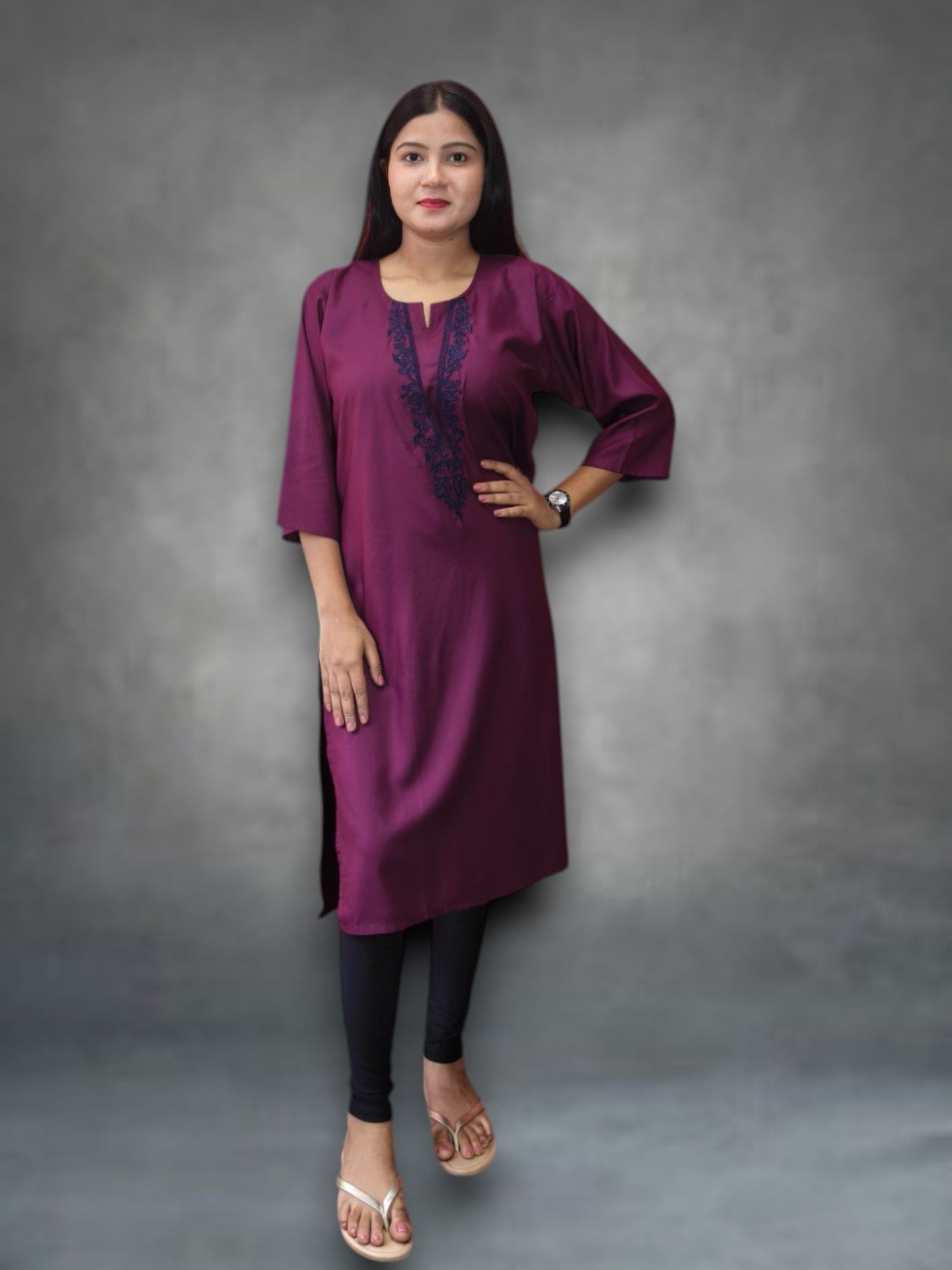     			AYUKTI FASHION PRIVATE LIMITED Pack of 1 Cotton Blend Solid Straight Women's Kurti - ( Purple )