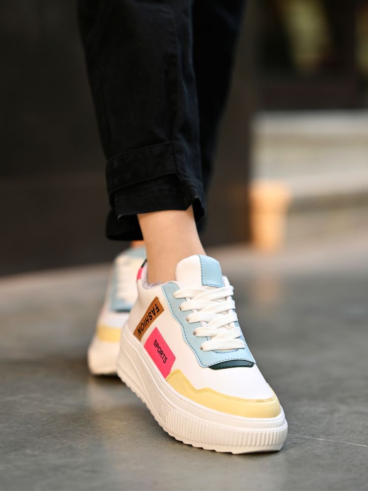     			Stylestry White Women's Sneakers