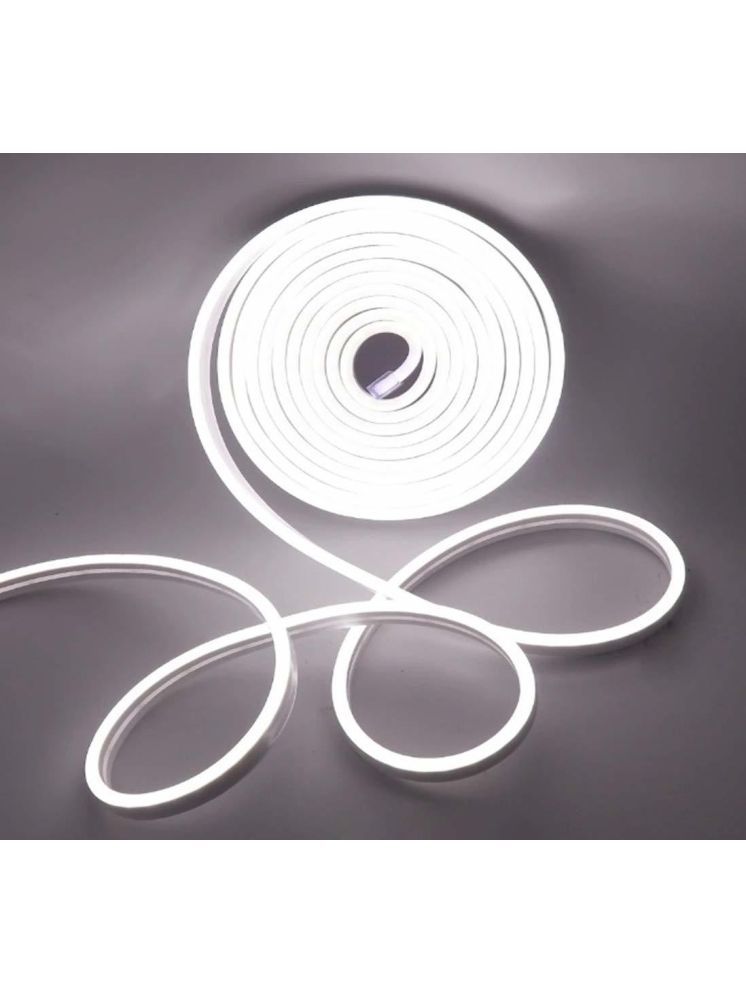     			SPARKWORLD White 5M String Light ( Pack Of 1 )