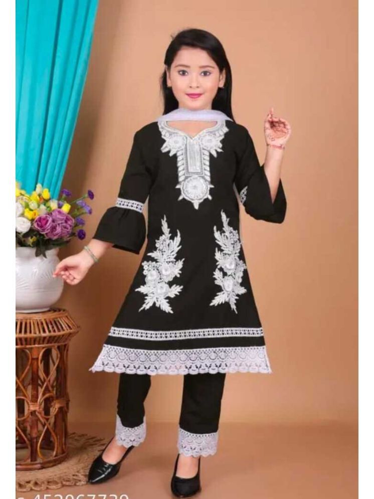     			SM glob Girls Cotton Blend Anarkali Suit Set ( Pack of 1 , Black )