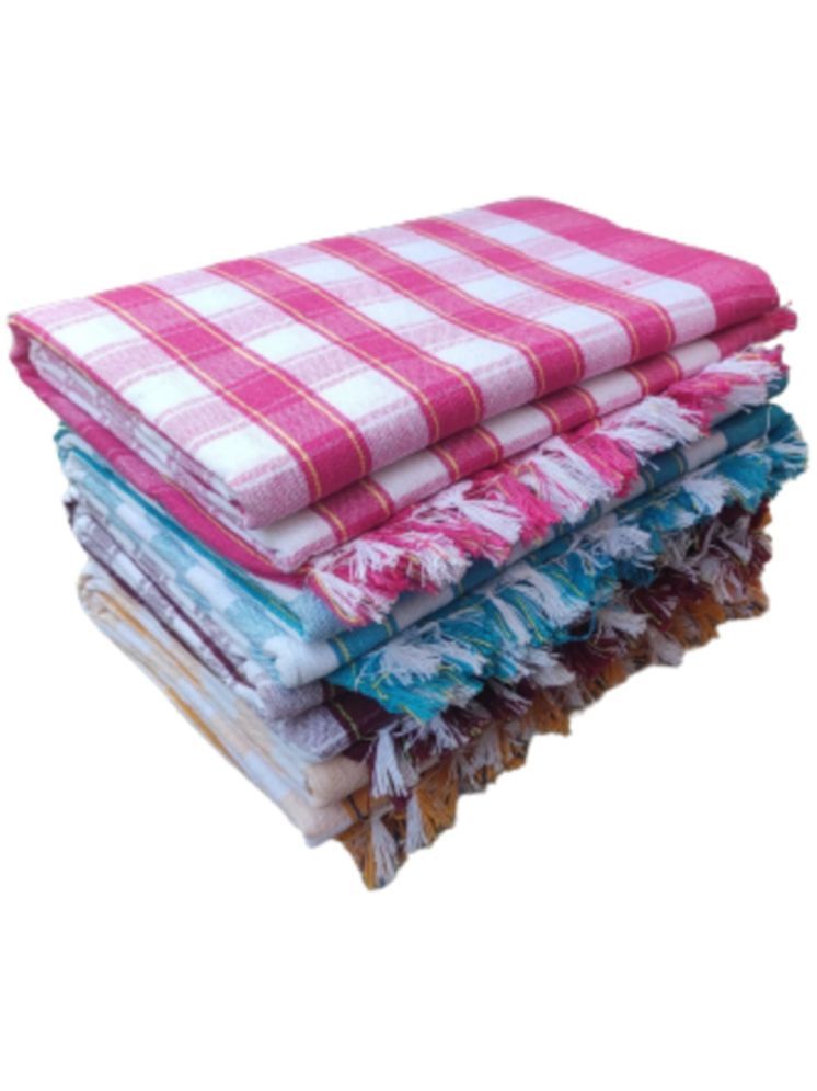     			VUNNAVA Pack of 4 Cotton Above 600 -GSM Bath Towel ( Multicolor )