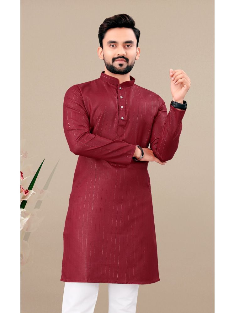     			YUG ART Maroon Cotton Blend Men's Regular Kurta ( Pack of 1 )