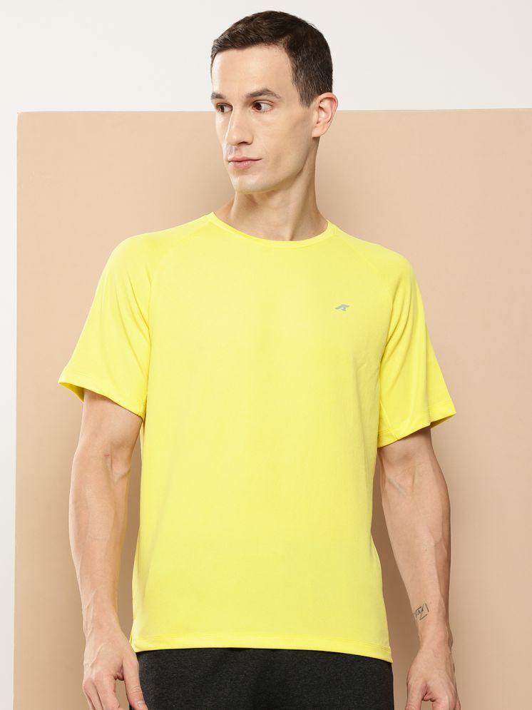     			Alcis Yellow Polyester Slim Fit Men's Sports T-Shirt ( Pack of 1 )