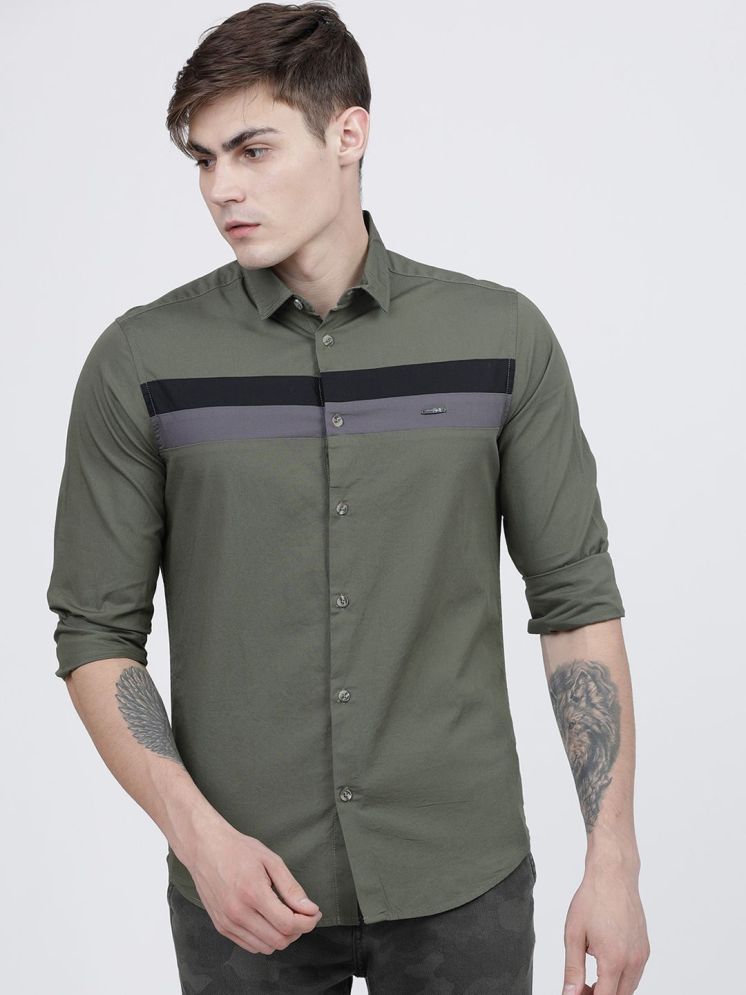     			The Indian Garage Co Men Olive Green Slim Fit Striped Casual Shirt