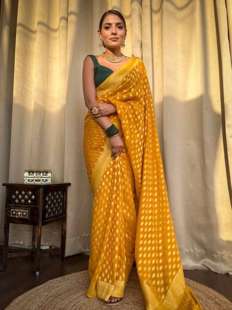     			fab woven Pack of 1 Banarasi Silk Self Design Saree With Blouse Piece ( Yellow )