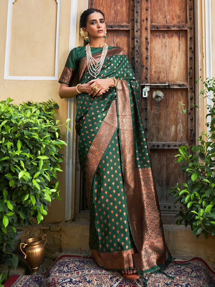     			Janasya Pack of 1 Banarasi Silk Woven Saree With Blouse Piece ( Green )