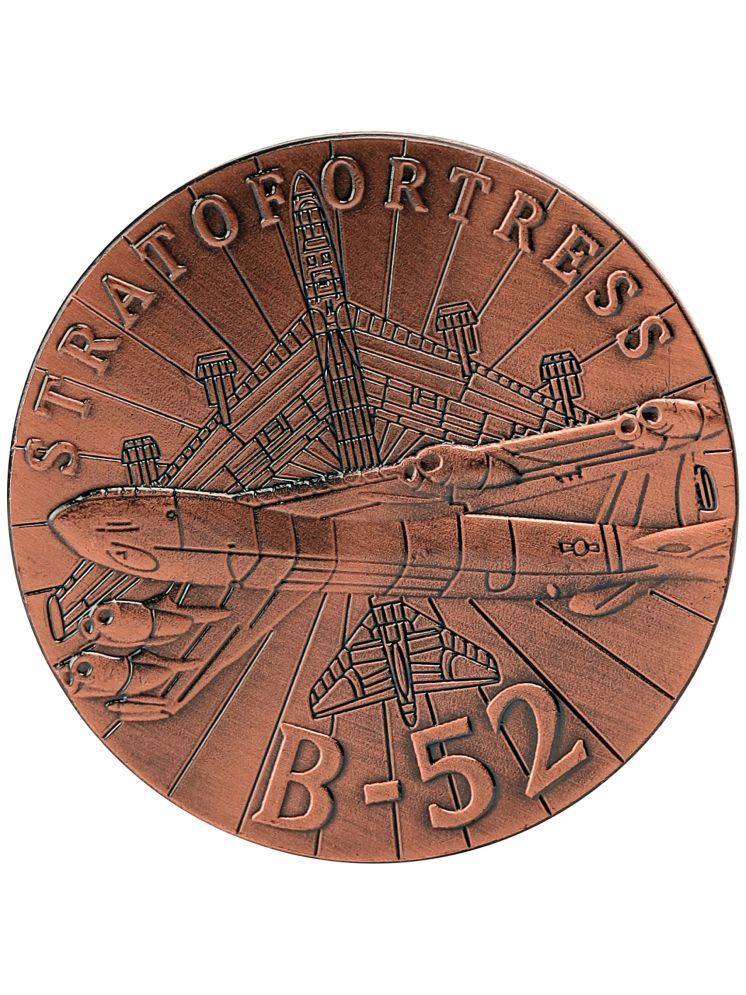     			B-52 Stratofortress Bomber Aircraft US Air Force UNC Military Bronze Plated 40mm Coin Gifts/Collectibles