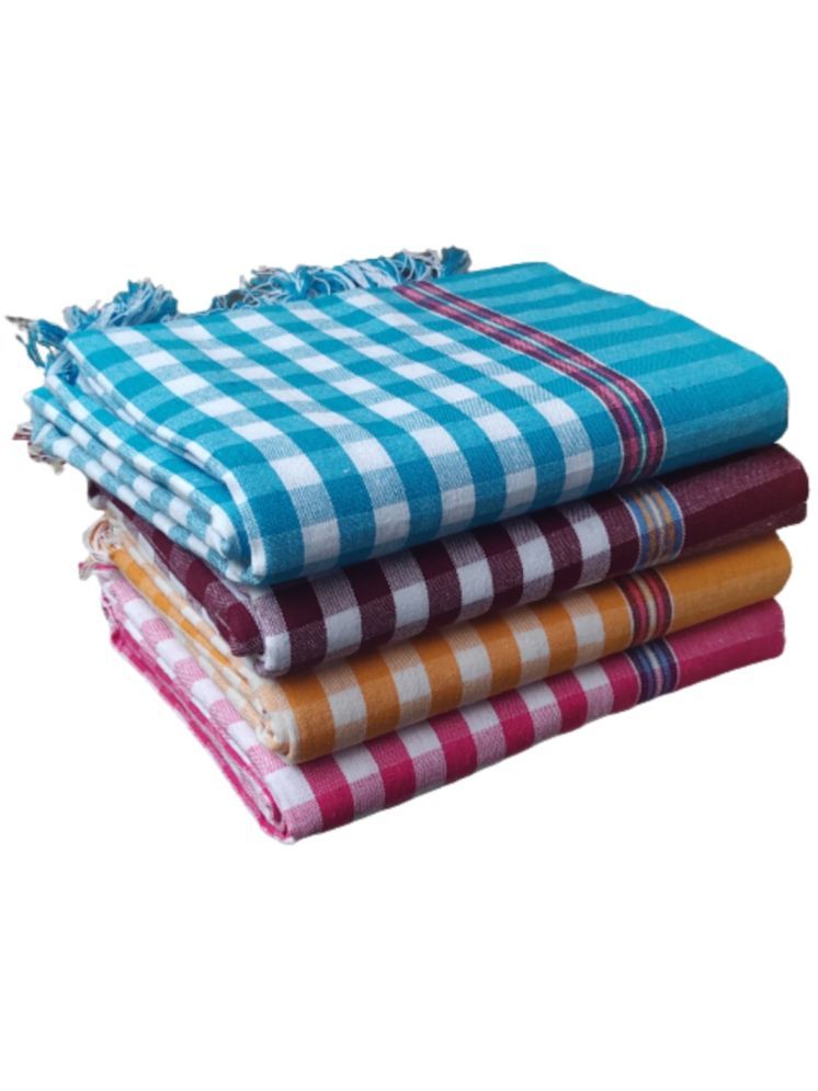     			KAKUMANU Pack of 4 Cotton Above 600 -GSM Bath Towel ( Multicolor )