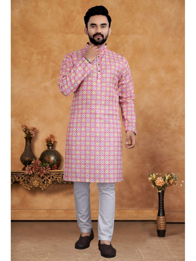     			KIRMESH FASHION Pink Cotton Blend Regular Fit Men's Kurta Pyjama Set ( Pack of 1 )