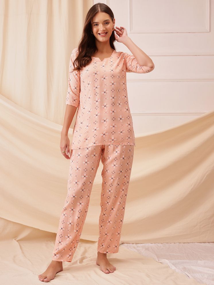     			Clovia Peach Rayon Women's Nightwear Nightsuit Sets ( Pack of 1 )