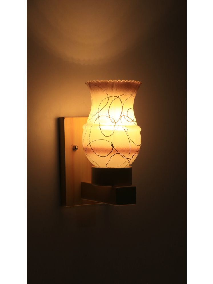     			VAGalleryKing Brown Up Light Wall Lamp ( Pack of 1 )