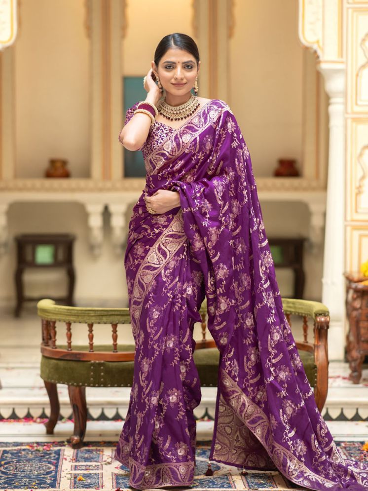     			Sindharat Fashion Pack of 1 Jacquard Woven Saree With Blouse Piece ( Purple )