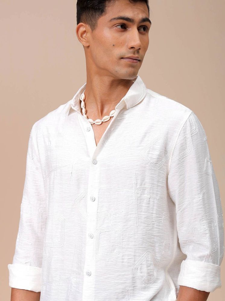     			The Indian Garage Co. Polyester Regular Fit Solids Full Sleeves Men's Casual Shirt - White ( Pack of 1 )