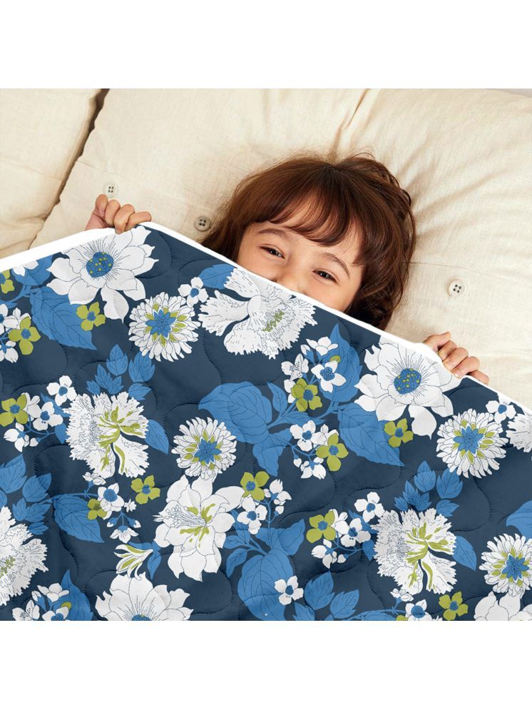     			DIVINE CASA Microfiber Floral Single Size Comforter ( 135 x 100 cm ) - Blue ( Pack of 1 )